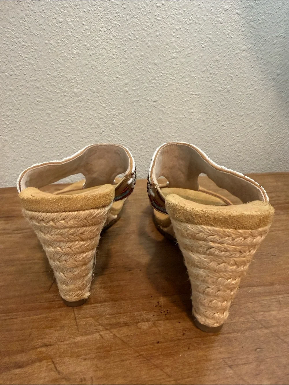 Aerosoles Beaded Espadrille Wedge Sandals Tan Suede Boho Size 7M